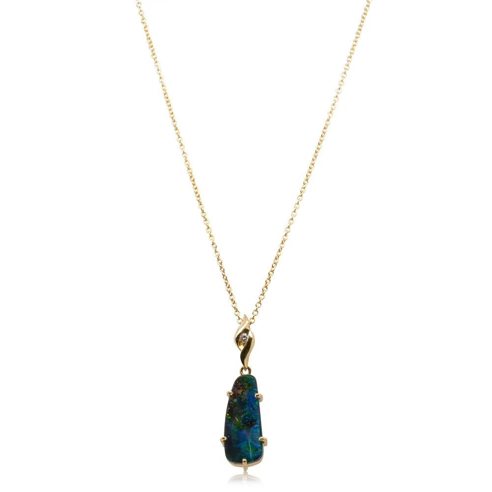 18ct Yellow Gold Opal & Diamond Necklace