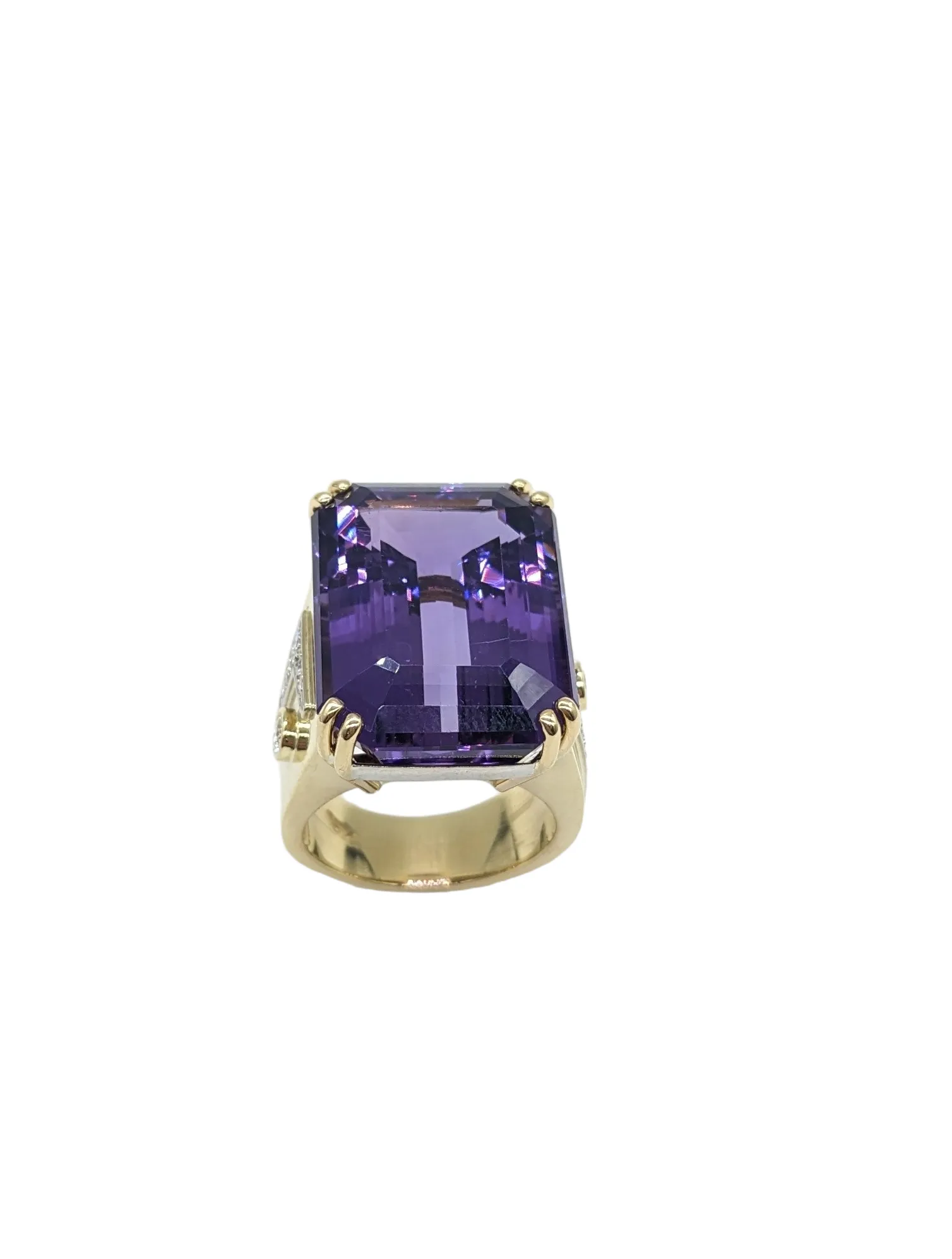 30 Carat radiant Cut Amethyst and  Diamond Ring