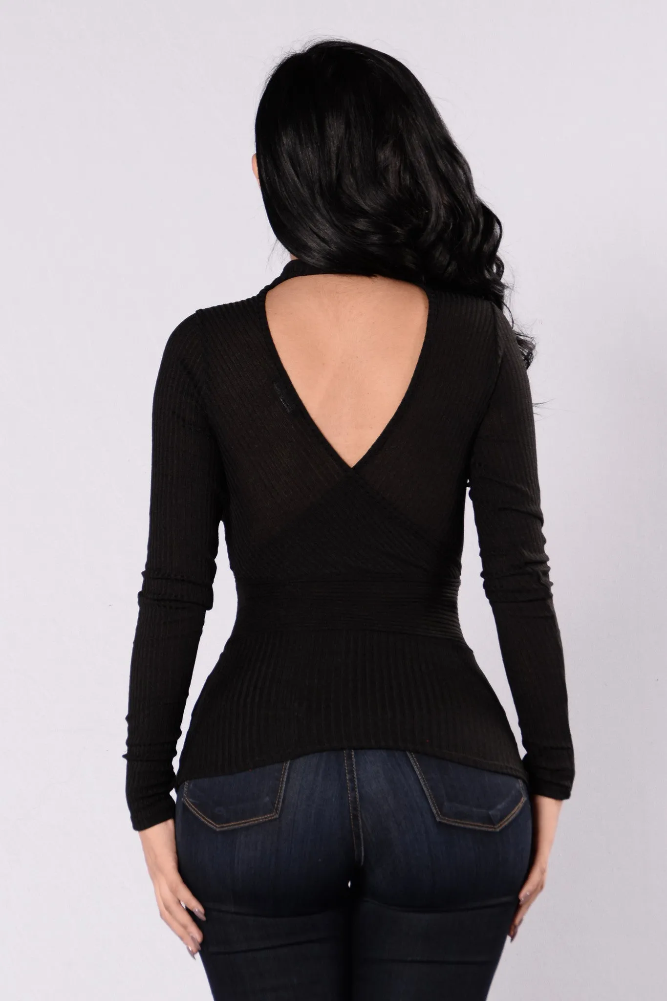 Almost Famous Sweater - Black