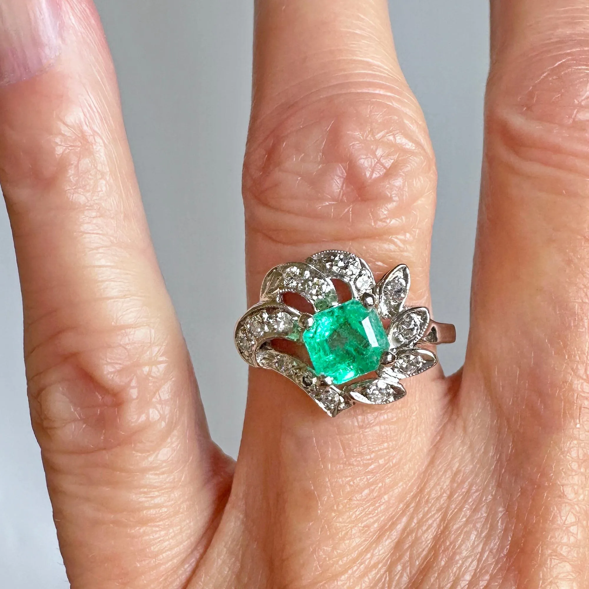 Art Deco 14K White Gold Diamond Emerald Ring