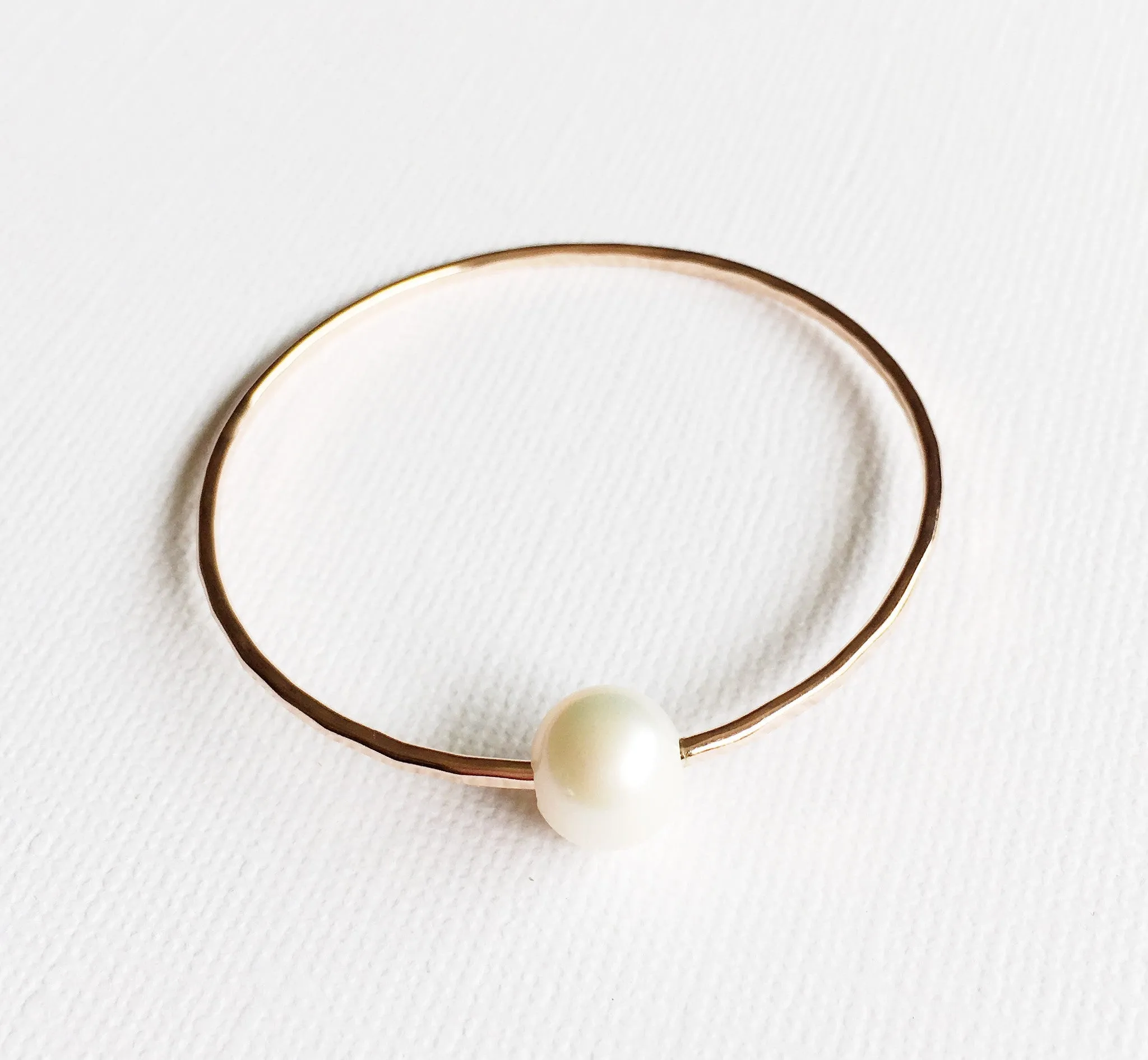 Bangle Lani - white  pearl ( B254)