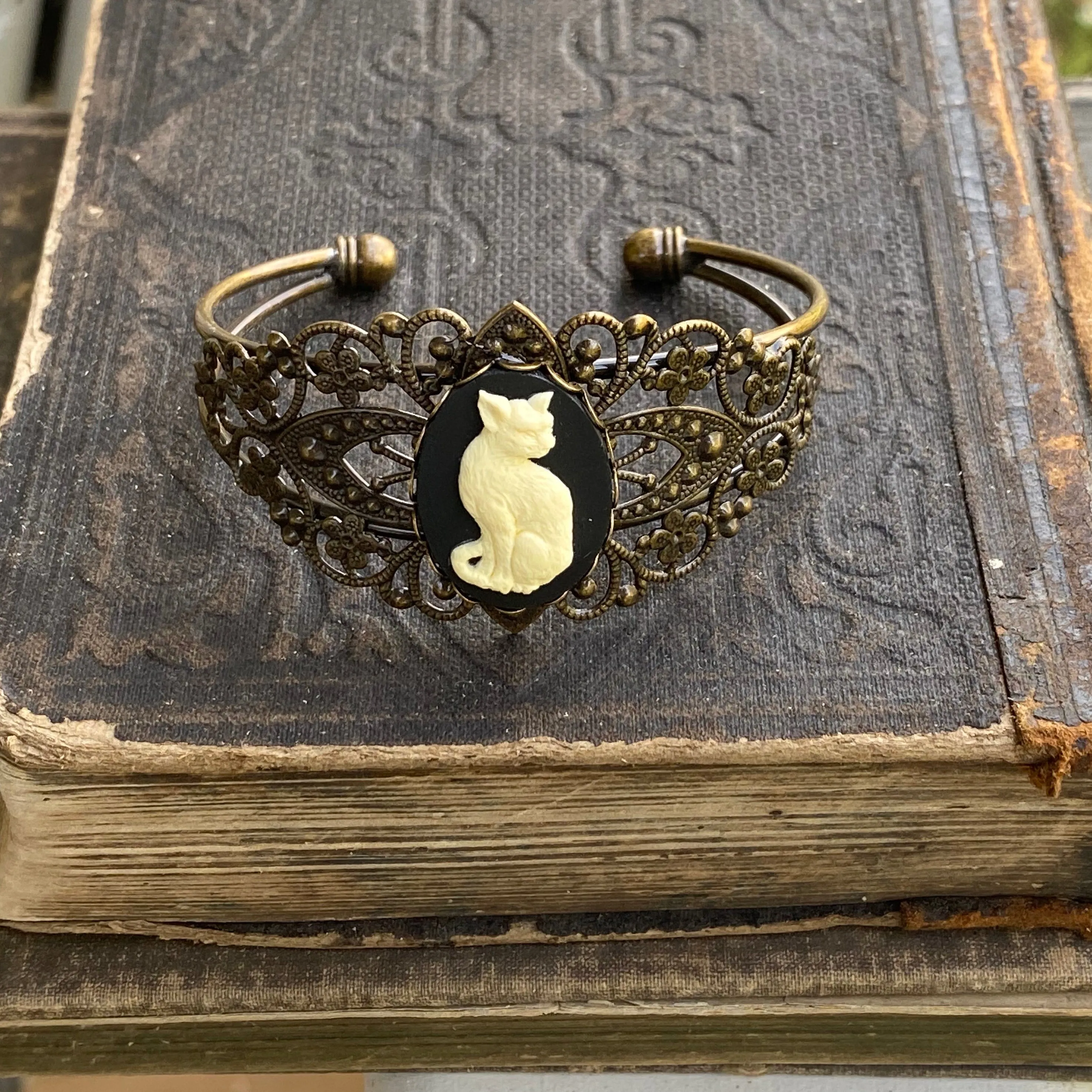 Cat Filigree Cuff Adjustable Bracelet in Black and White - Antiqued Brass