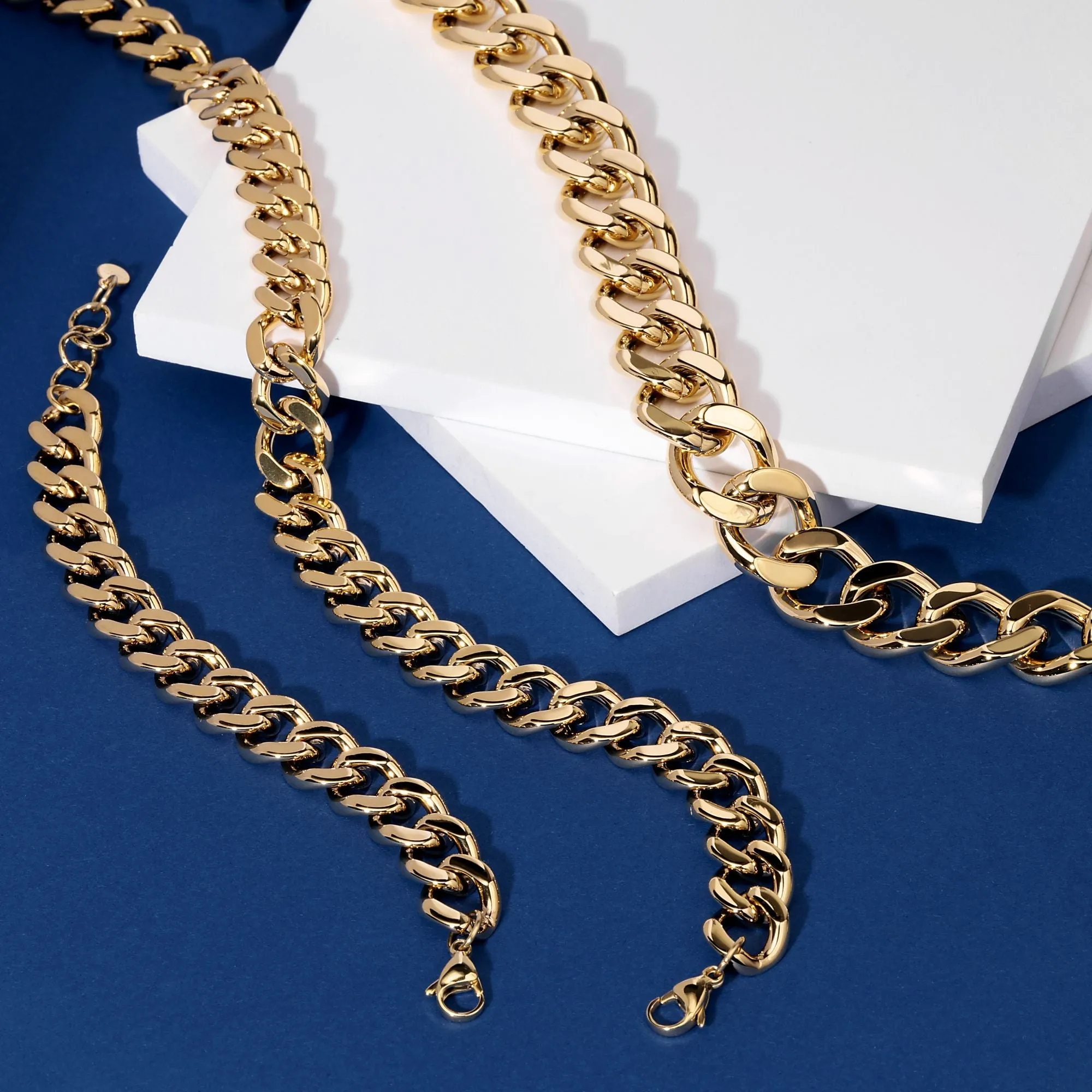 Chiara Ferragni Chain Collection Big Chain Gold Necklace