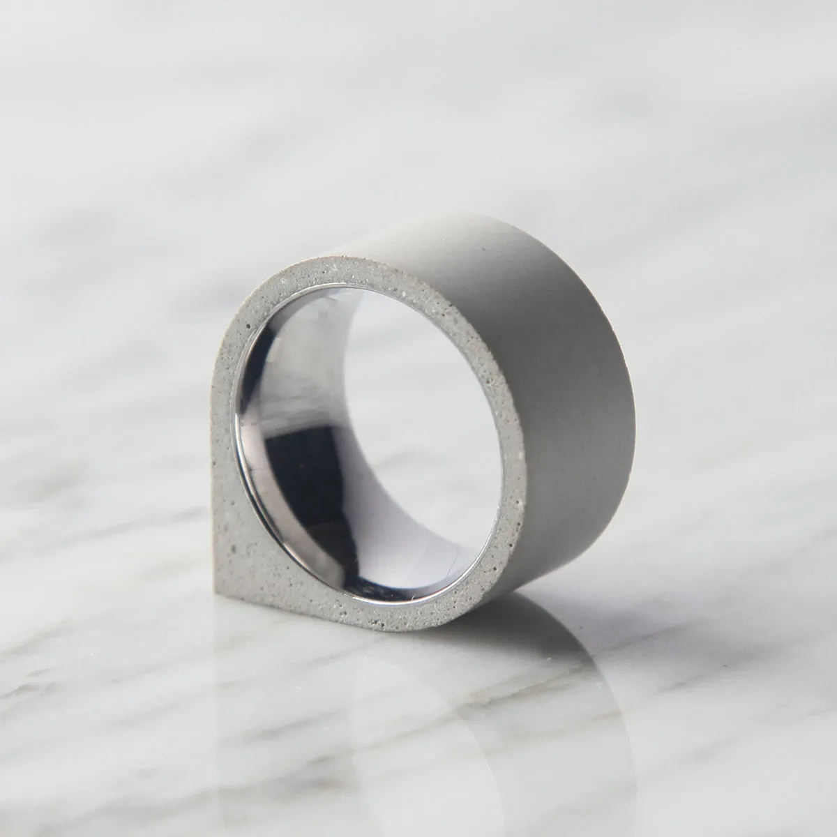 Corner Ring (White)