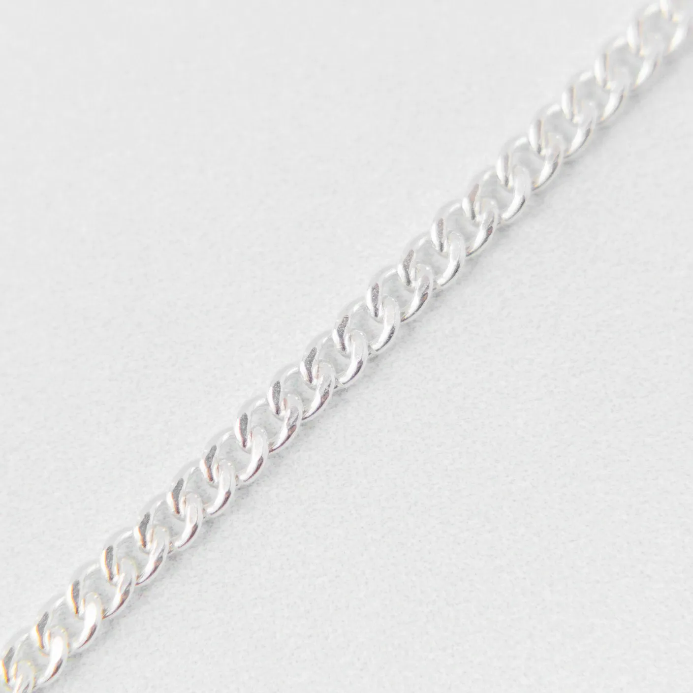 Curb Chain Bracelet in Silver