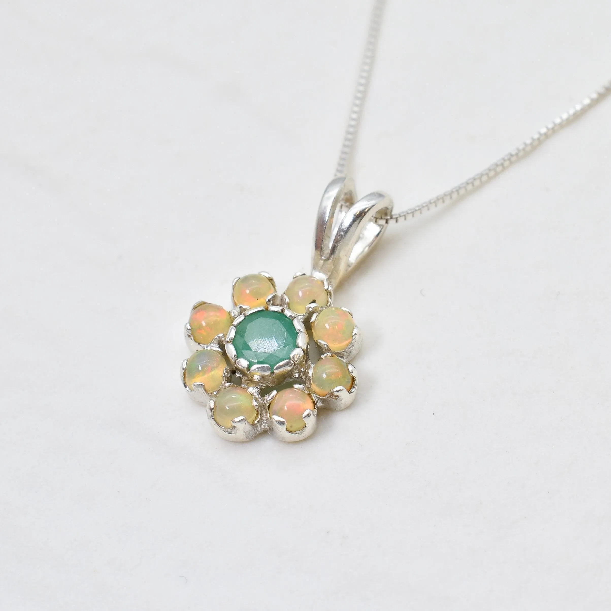 Daisy Emerald Pendant - Emerald Flower Necklace - Natural Emerald Pendant