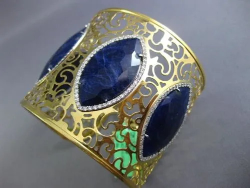 ESTATE LARGE 42.90CT DIAMOND & AAA SODALITE 18KT 2 TONE GOLD 3D BANGLE BRACELET