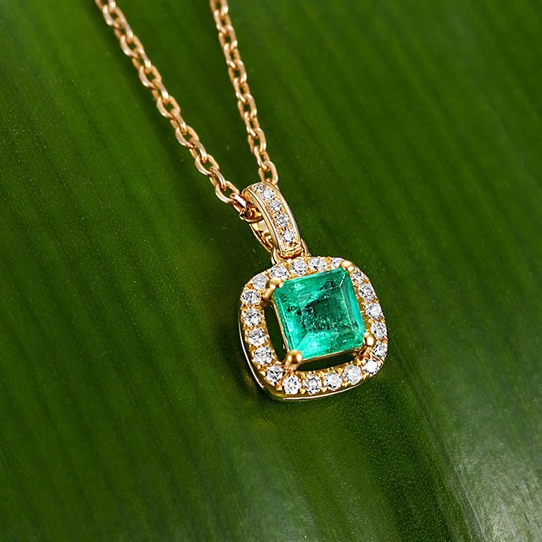 FANCIME "Liza" Vivid Green Emerald 14K Solid Real Yellow Gold Necklace