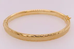 Gold Vermeil Glitter Bangle