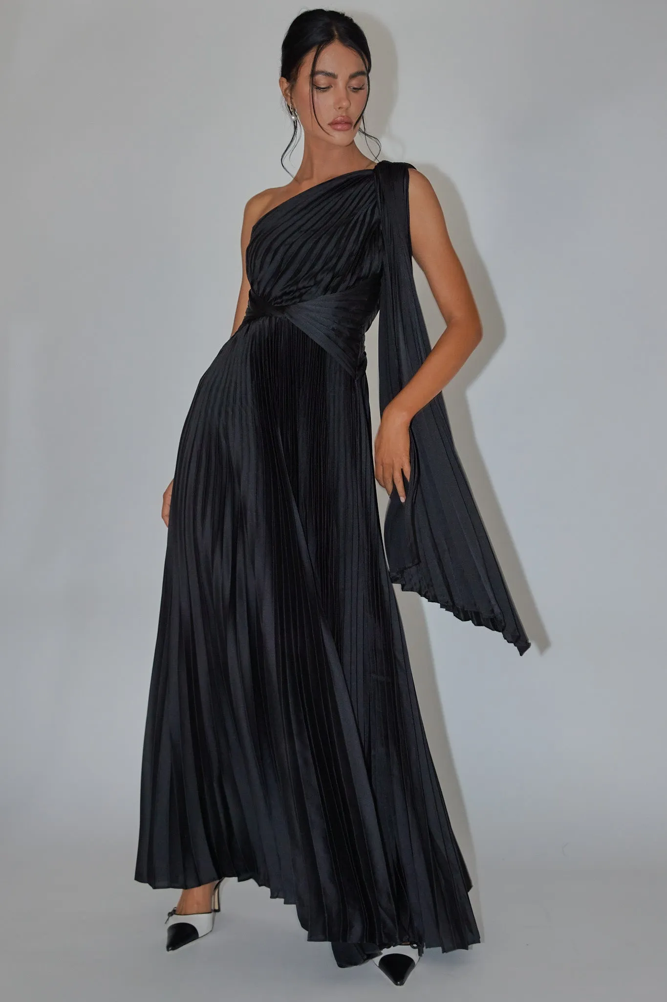 Laxmi Accordion Pleat Maxi Dress Black