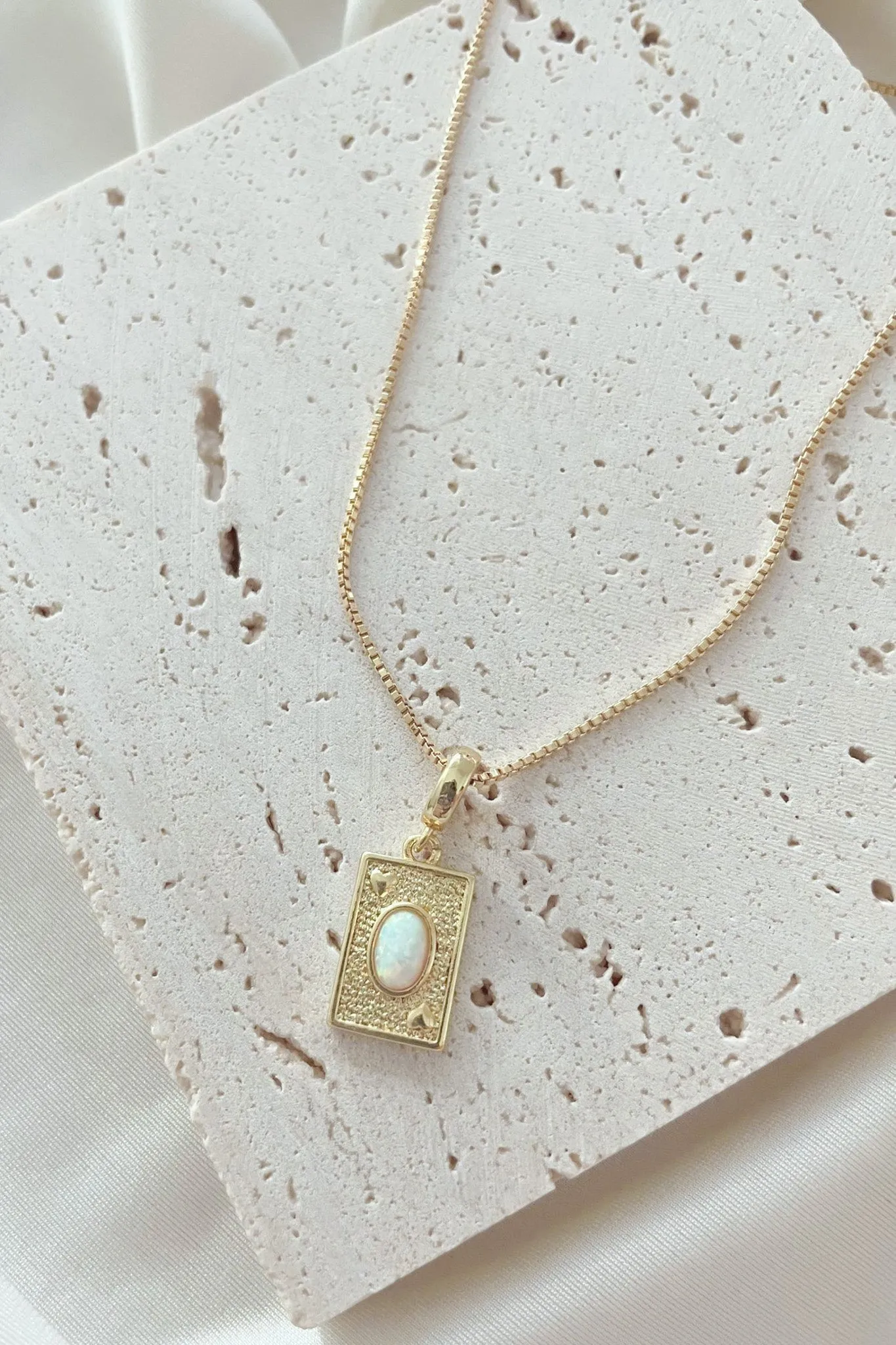 Lilibet Opal Pendant Necklace