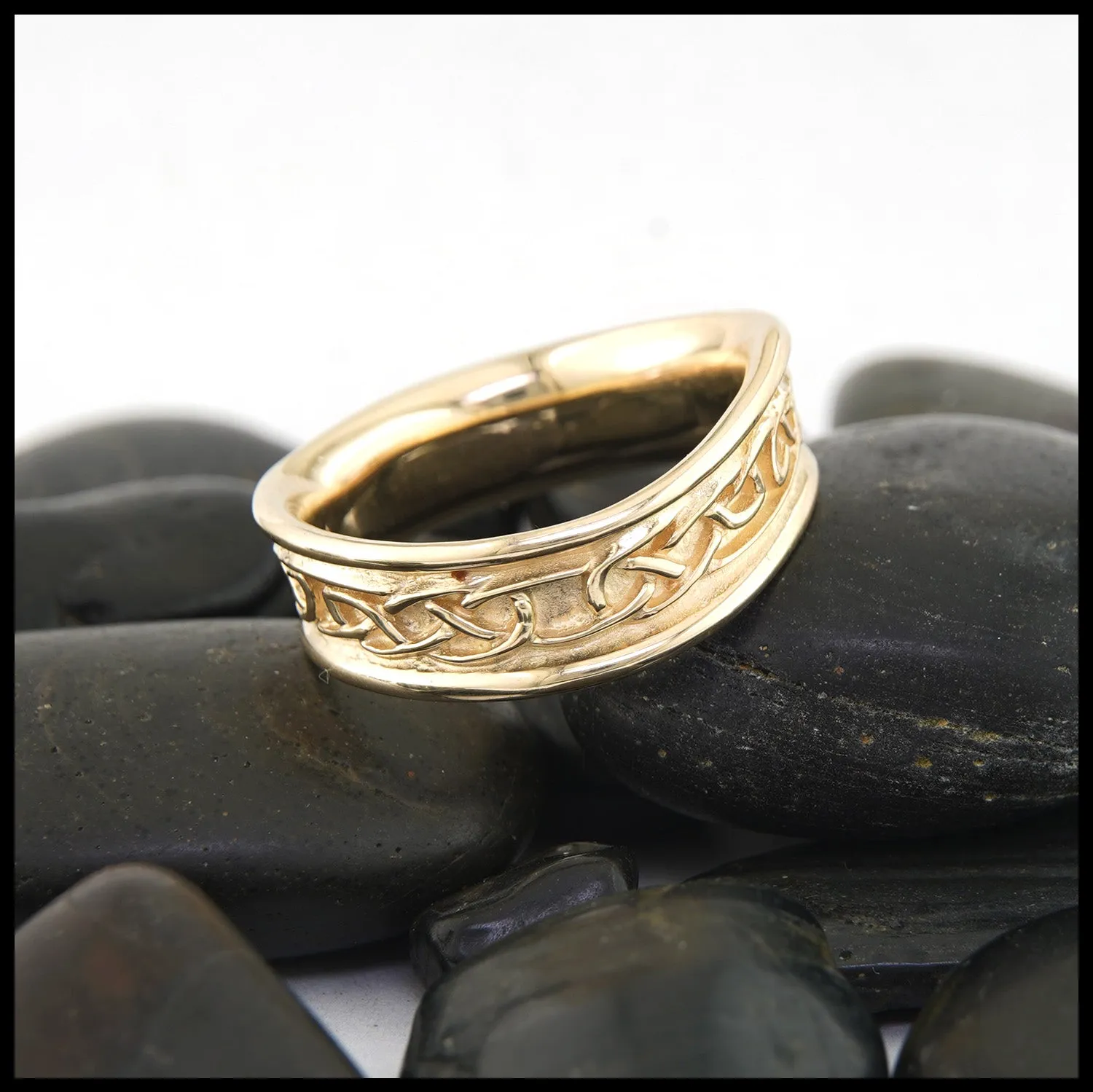 Manánn Ring in 14K Gold