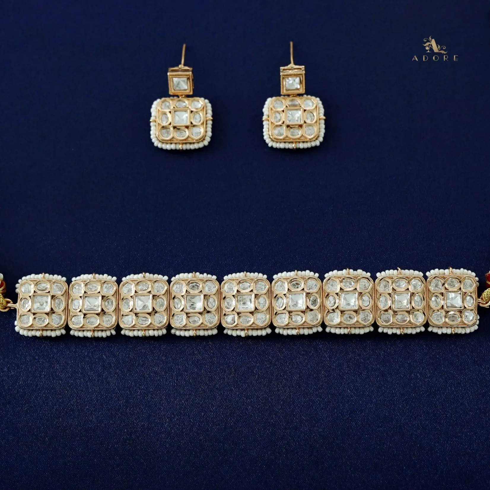 Nikita Premium Squares And Ovals Kundan Choker with Earring