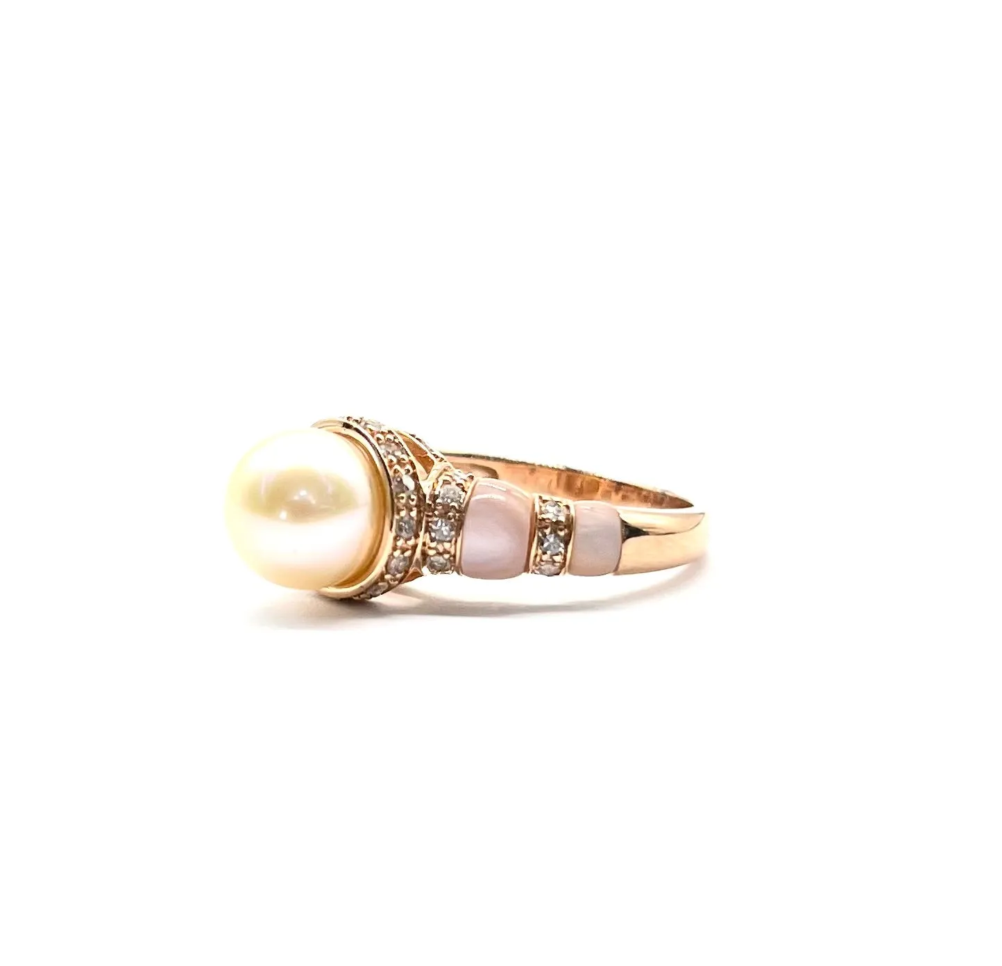 Rose Gold White Pearl and Pink Mother of Pearl Ring