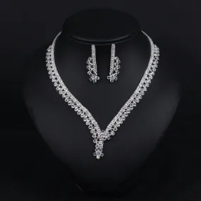 Small fresh light luxury full diamond zircon necklace earrings clavicle chain set bride wedding dinner dress