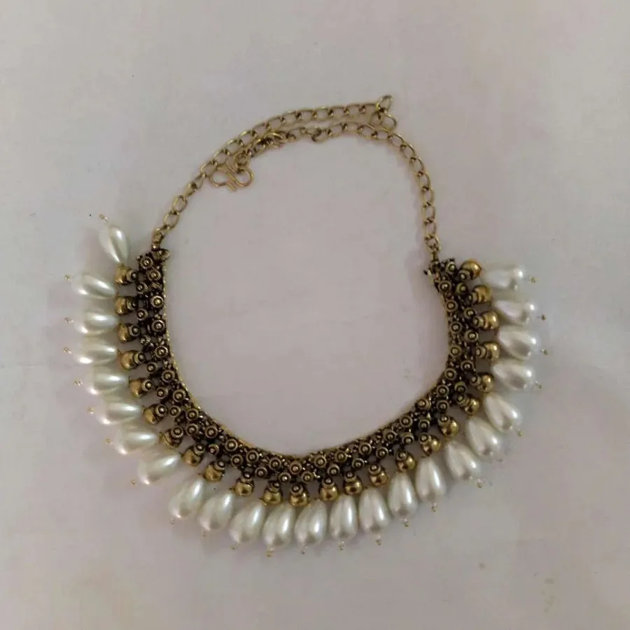 Statement Collar Choker Necklace With Pearls