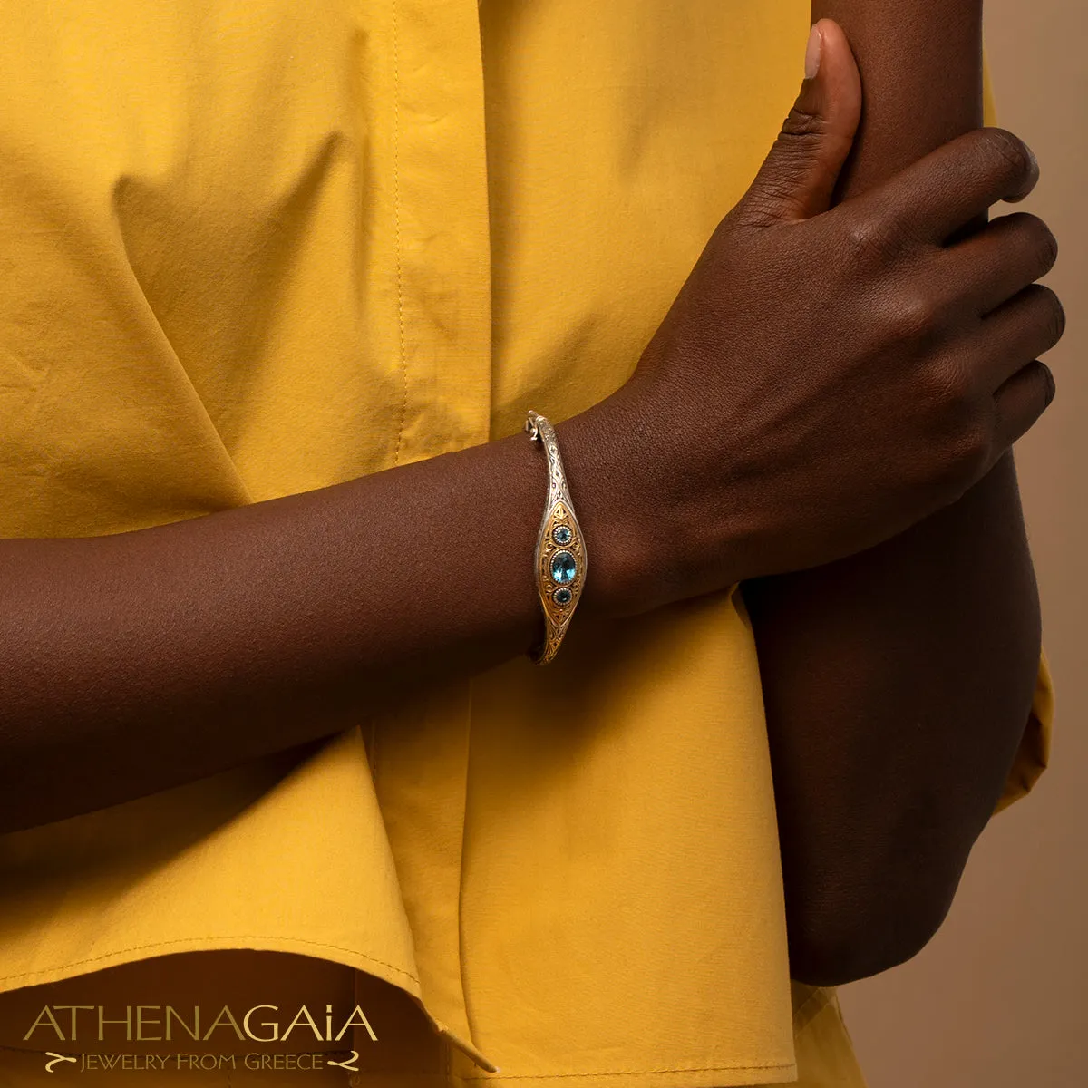 Thalassia Ellipse Bangle Bracelet