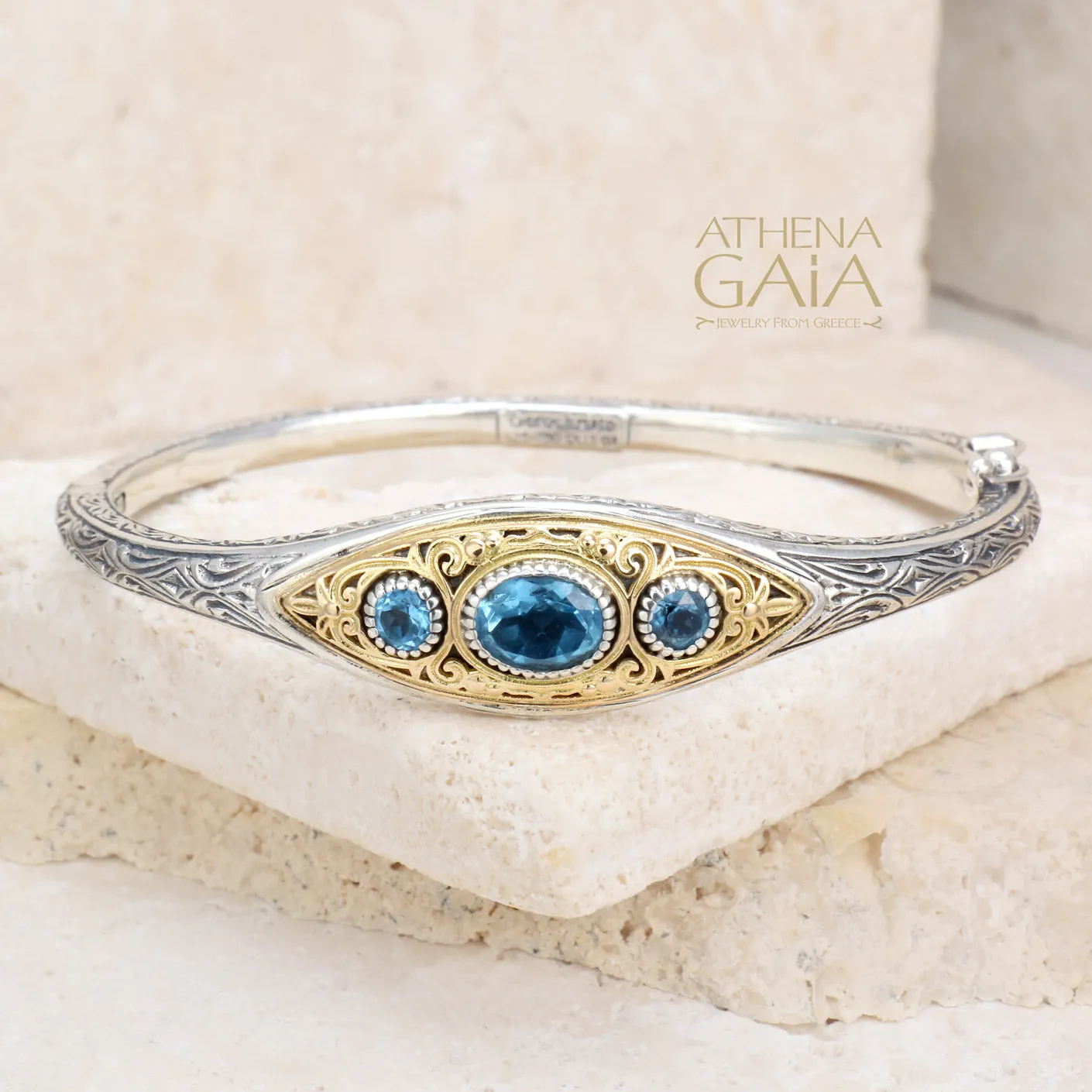 Thalassia Ellipse Bangle Bracelet