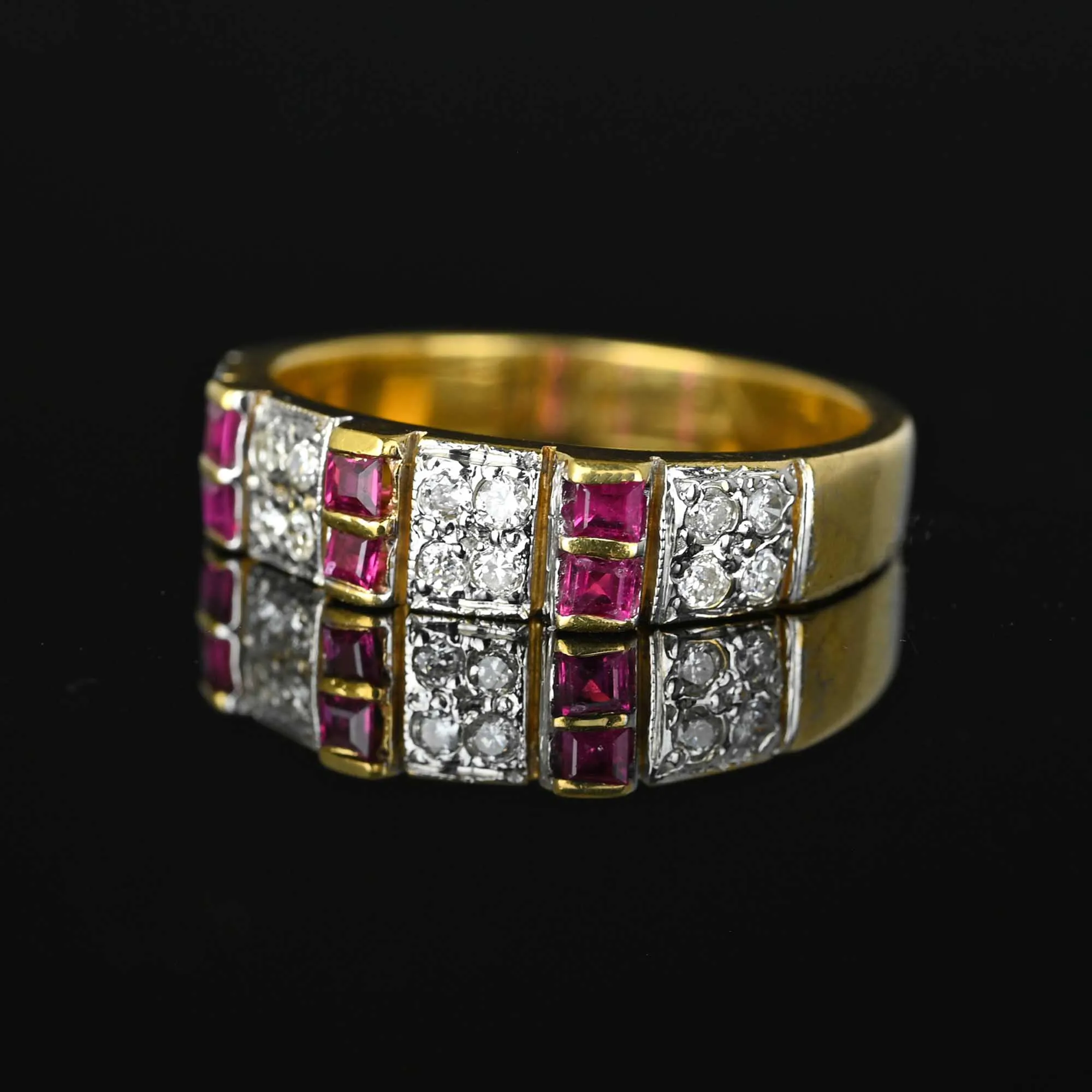 Vintage 18K Gold Diamond Square Cut Ruby Ring Band