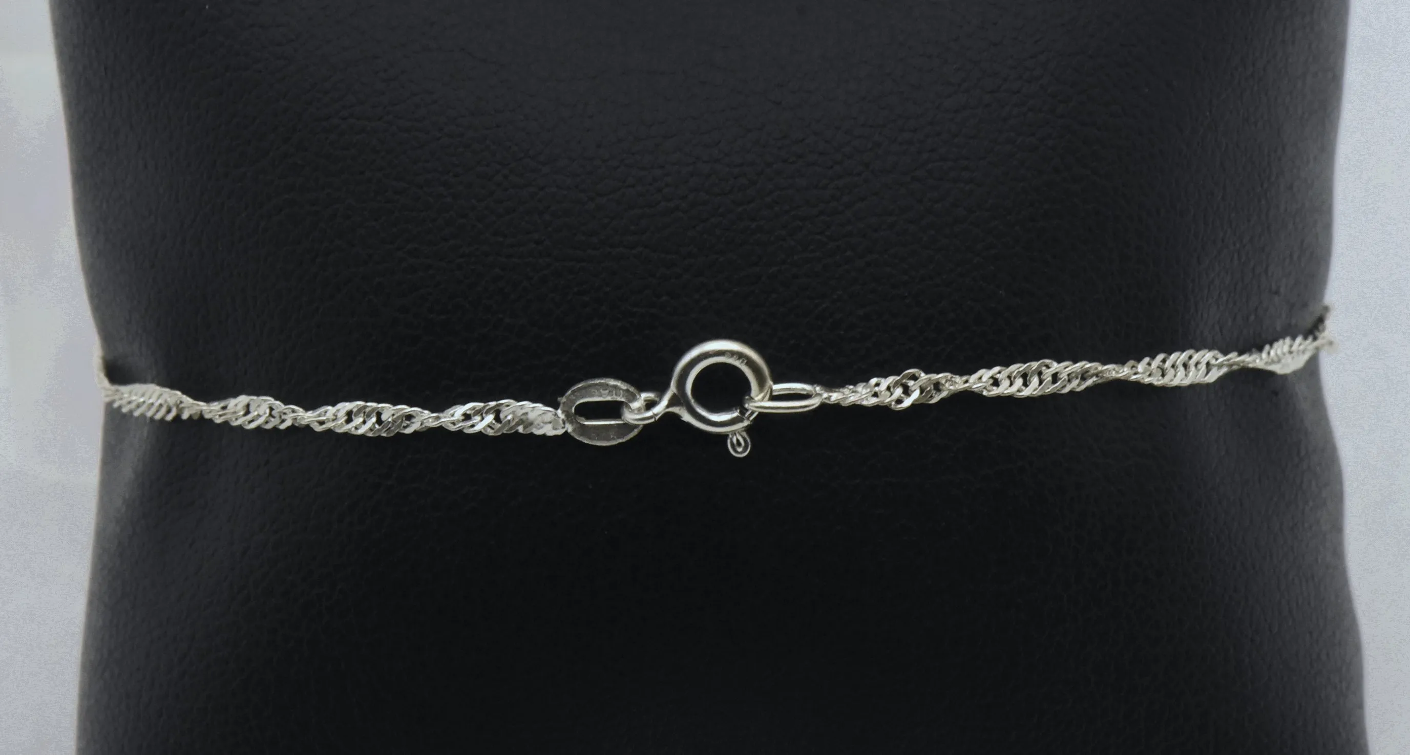 Vintage Italian Sterling Silver Singapore Link Chain Bracelet - 7.5"