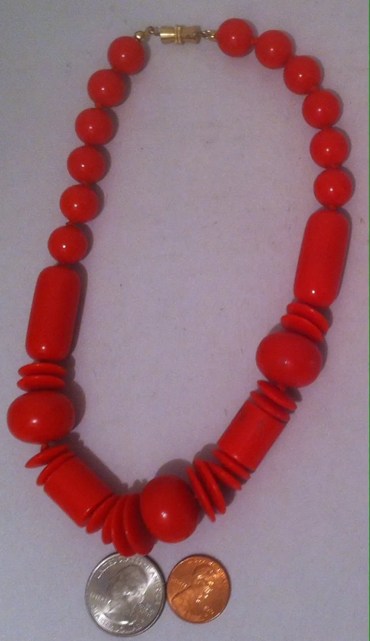 Vintage Ladies Necklace, Choker, Round Red Necklace, 16" Long, Jewelry, Clothing Accessory, Fashion, Nice Quality, Vintage Jewelry