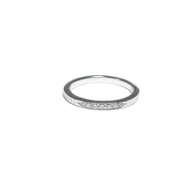 White Pave 14 kt gold diamond ring