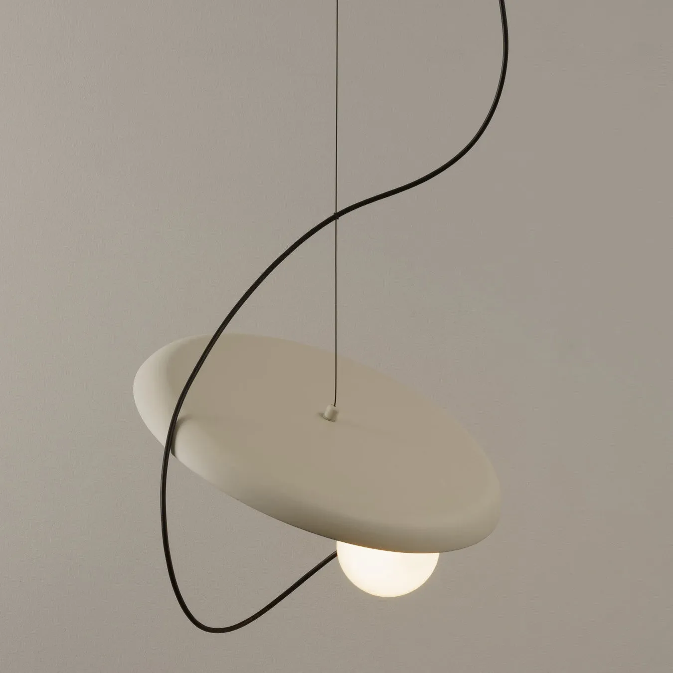 Wire Pendant Lamp